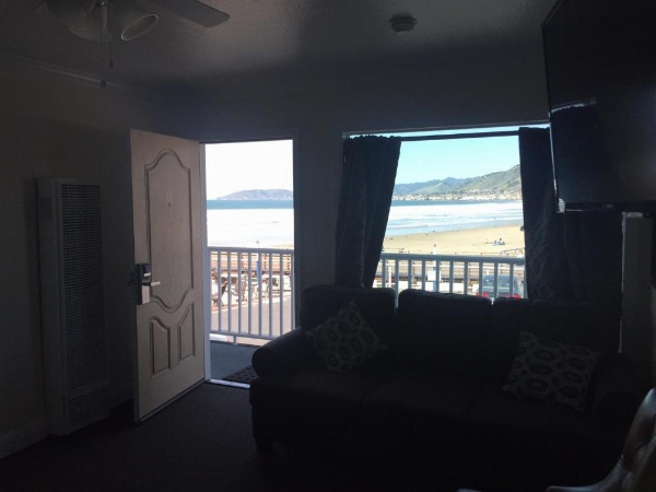 Dolphin Cove Motel image 55