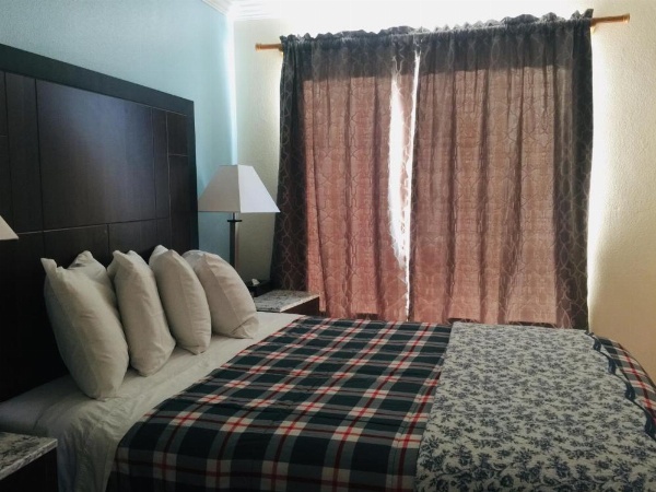 Dolphin Cove Motel image 60