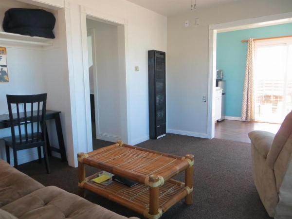 Dolphin Cove Motel image 75